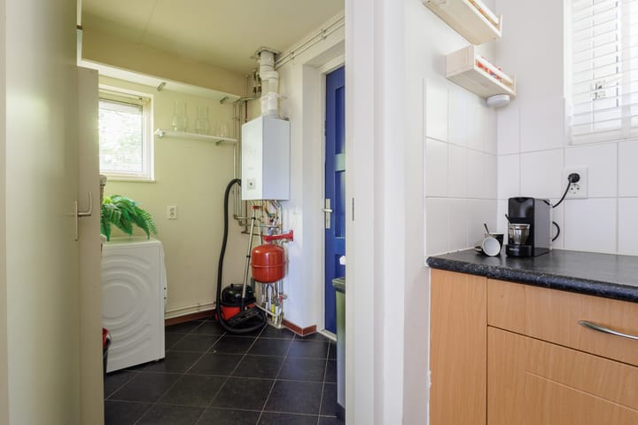 Foto 24 van De Bloemert 1-204