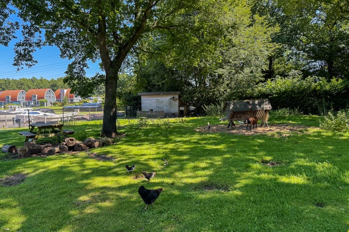 Foto 70 van De Bloemert 1-204