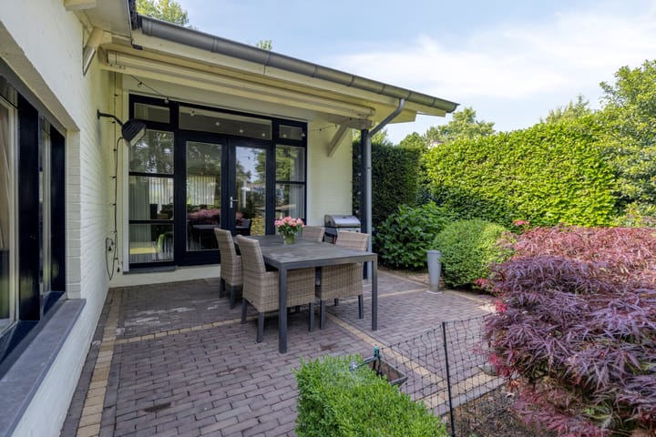 Foto 34 van Jonge Hagen 17