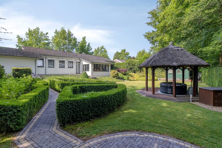 Foto 38 van Jonge Hagen 17