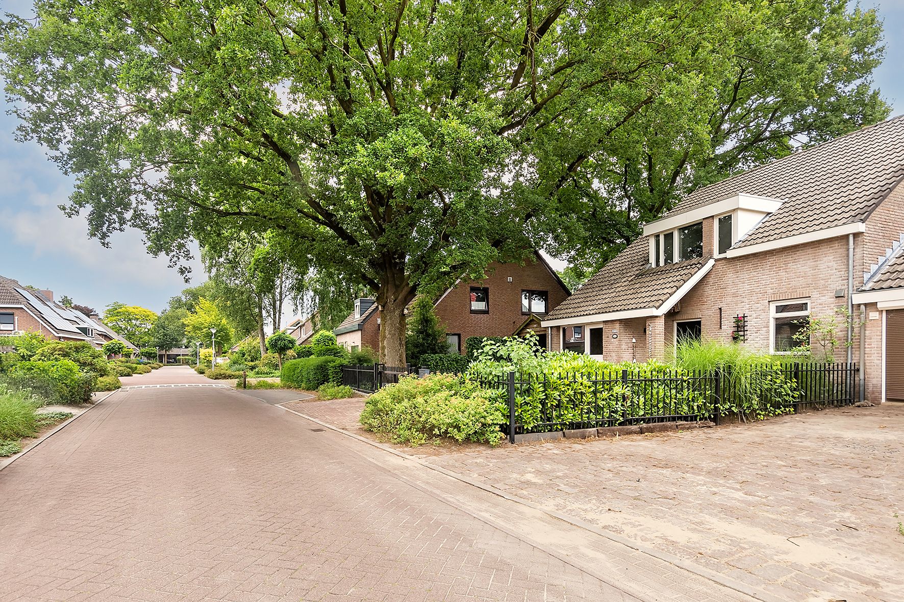 Photo 3 of Breukrand 320