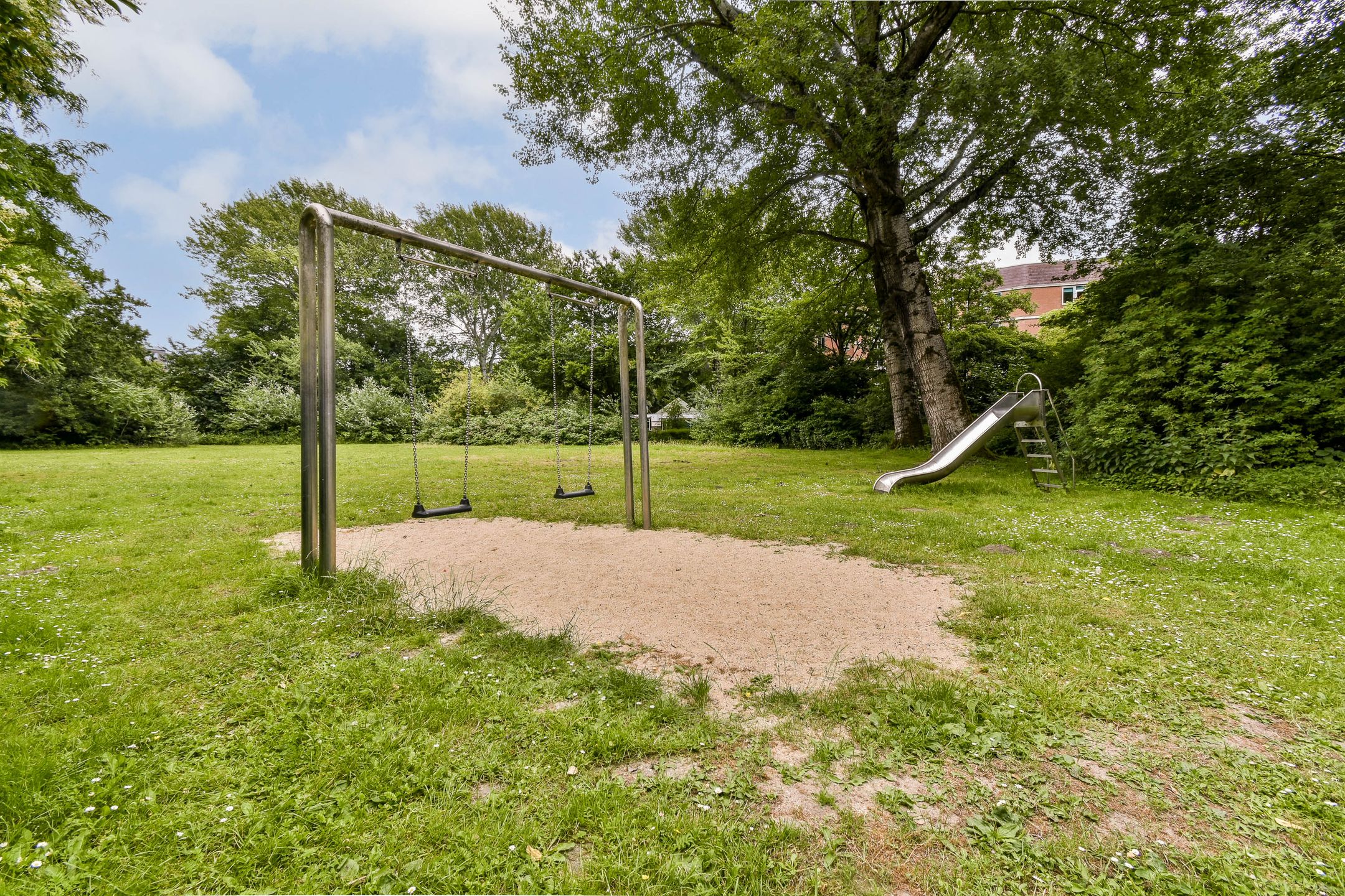 Foto 21 van Leerdamhof 105