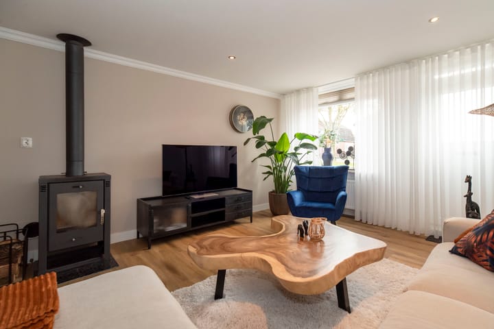 Foto 7 van Van den Broekestraat 35