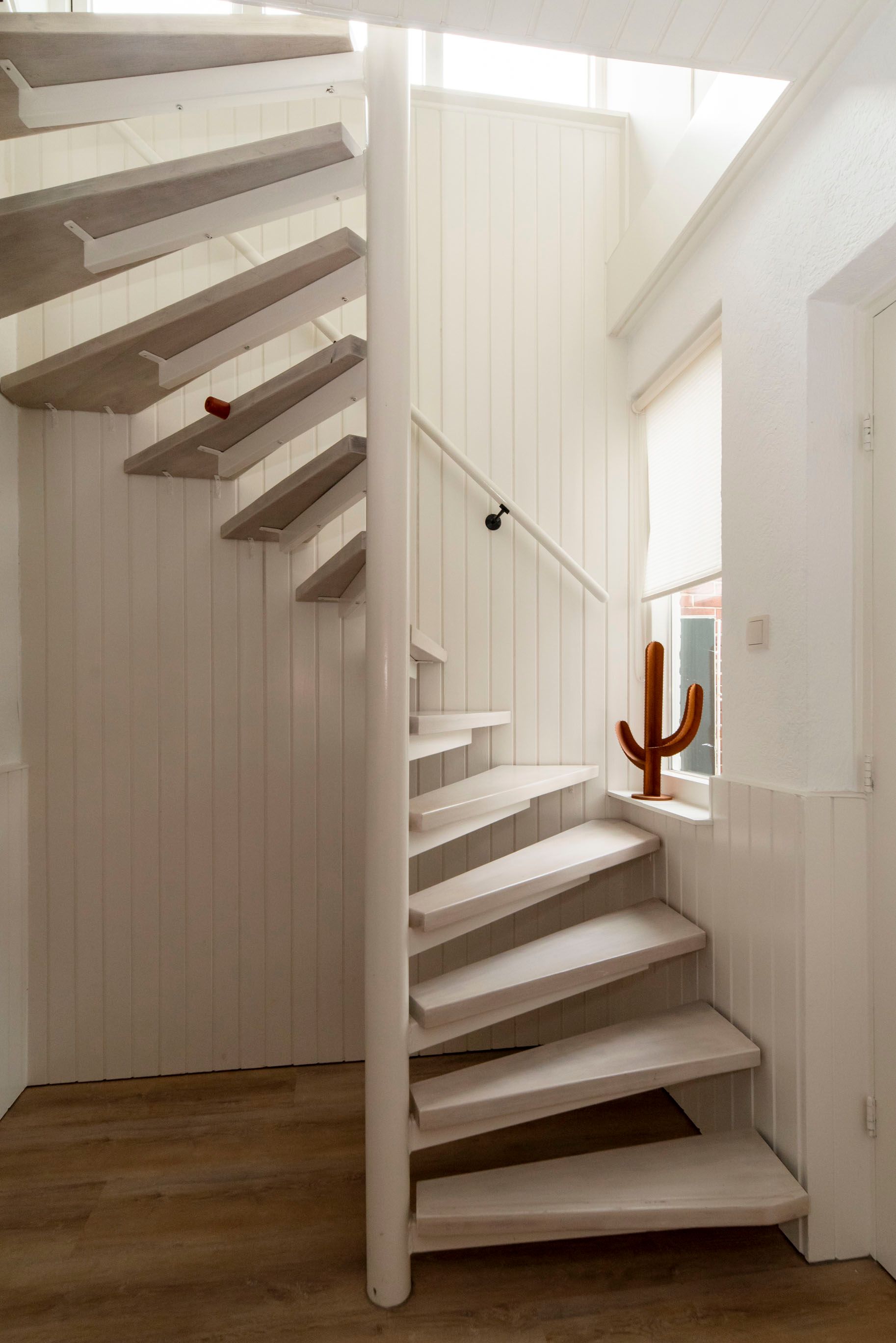 Foto 15 van Van den Broekestraat 35