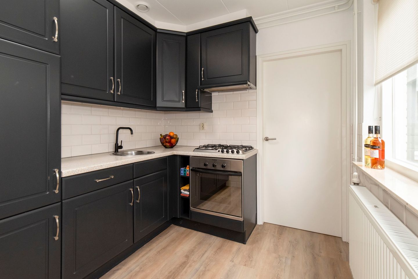 Foto 19 van Van den Broekestraat 35