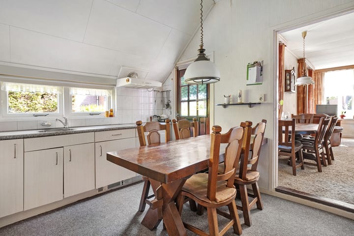 Photo 6 of Hoofdstraat 80