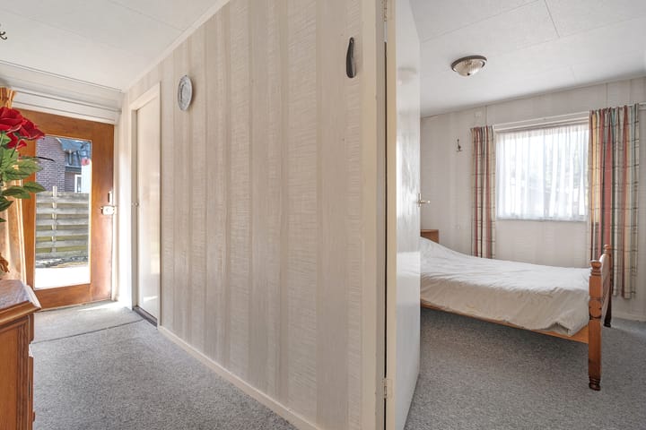 Photo 10 of Hoofdstraat 80