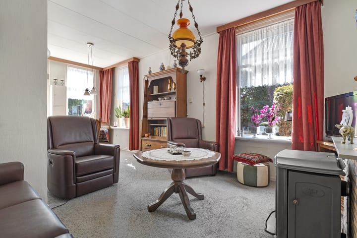 Photo 18 of Hoofdstraat 80