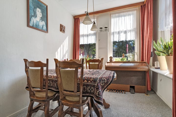 Photo 19 of Hoofdstraat 80