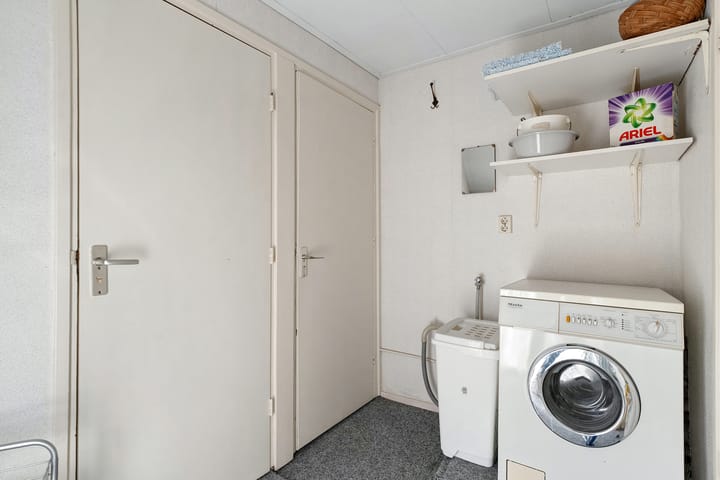 Photo 24 of Hoofdstraat 80