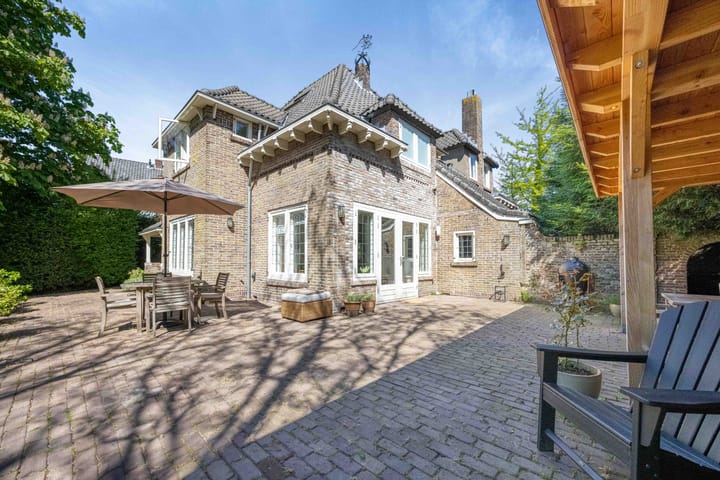 Photo 6 of Zevenend 81