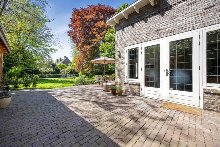 Photo 8 of Zevenend 81