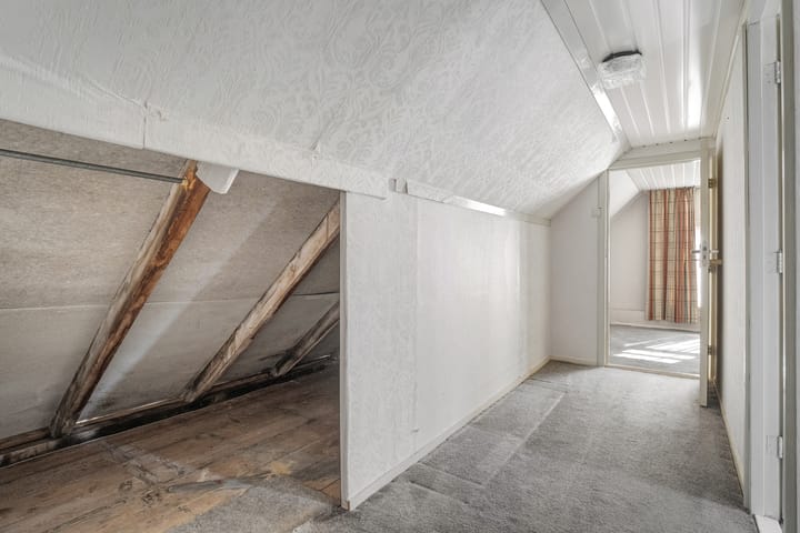 Photo 37 of Hoofdstraat 80