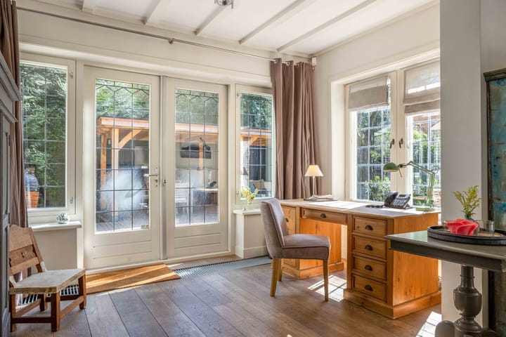 Photo 23 of Zevenend 81