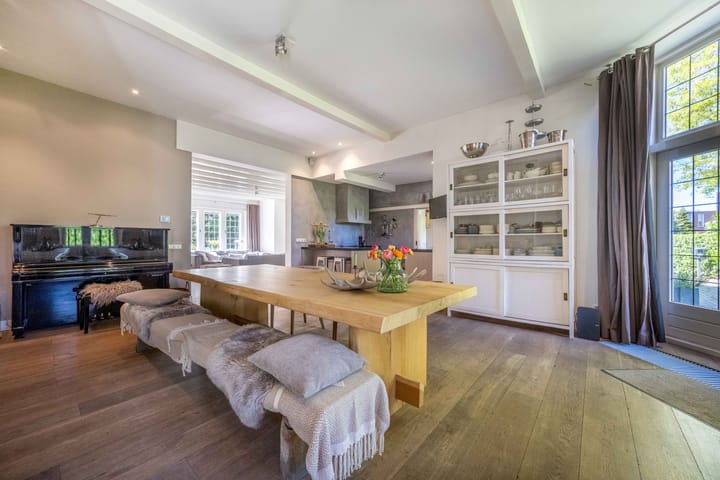 Photo 33 of Zevenend 81