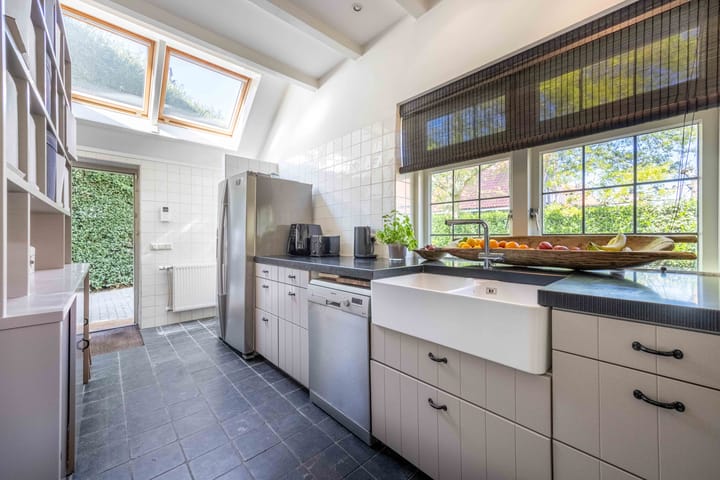 Photo 39 of Zevenend 81