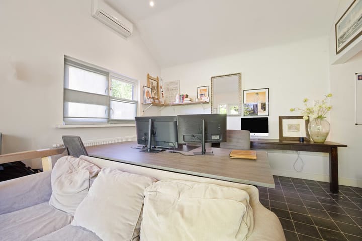 Photo 56 of Zevenend 81