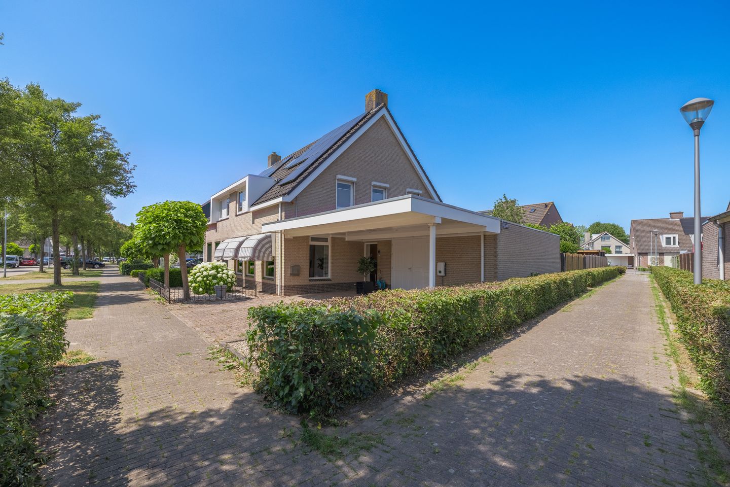 Photo 4 of Aalscholverlaan 24