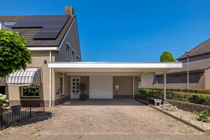 Photo 51 of Aalscholverlaan 24