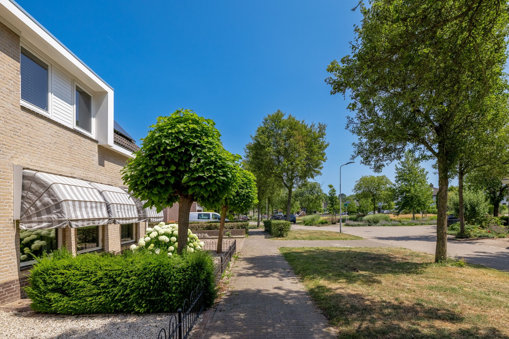 Photo 57 of Aalscholverlaan 24