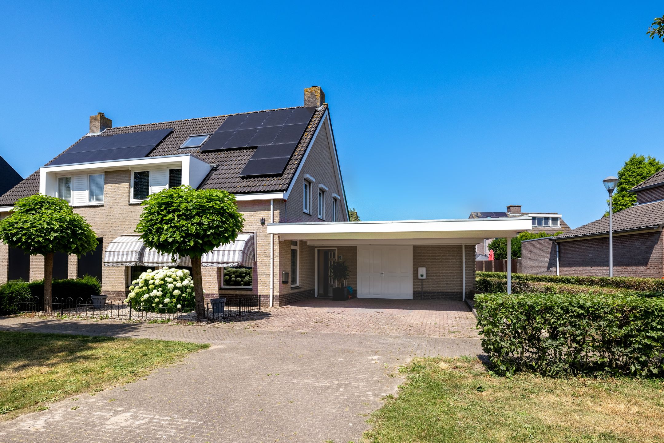 Photo 60 of Aalscholverlaan 24