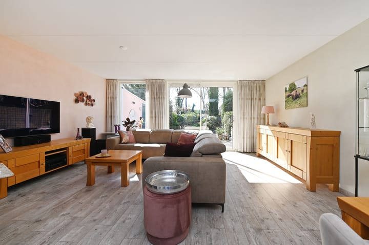 Foto 12 van Leeuweriklaan 41