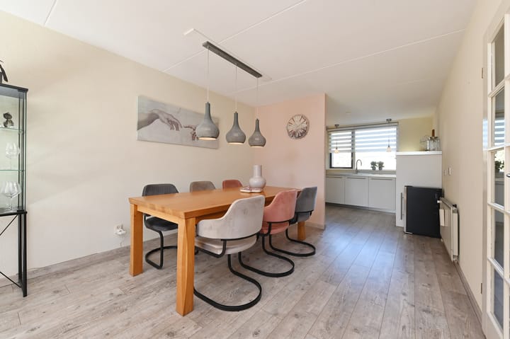 Foto 15 van Leeuweriklaan 41