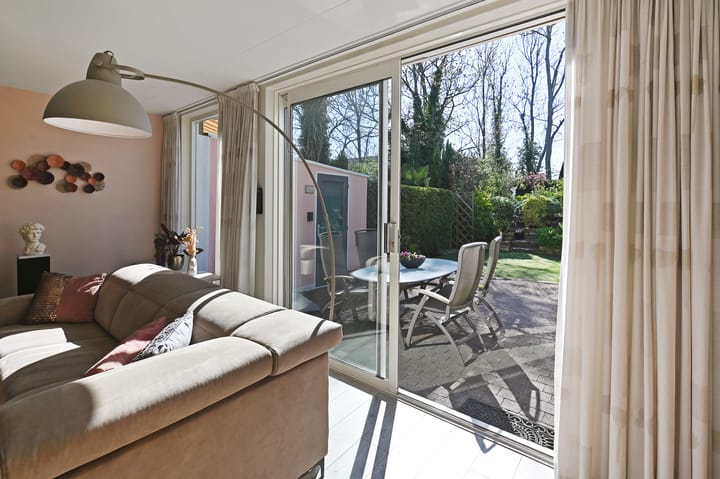 Foto 17 van Leeuweriklaan 41