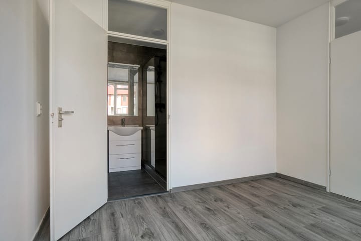 Foto 10 van Graaf Balderikstraat 85