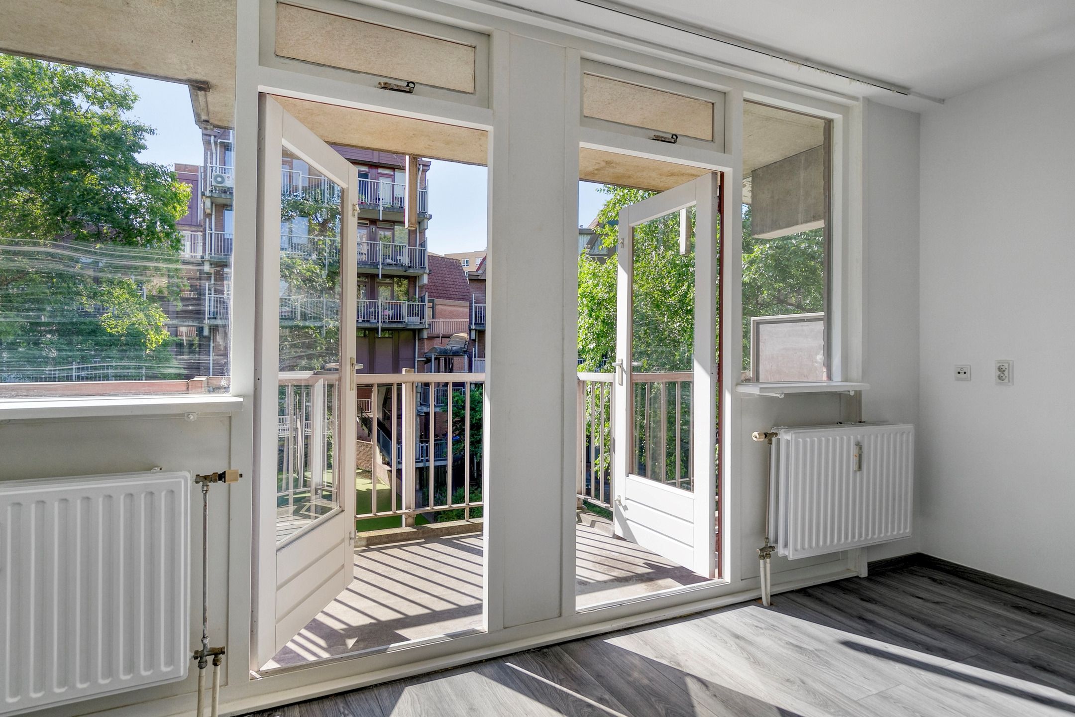 Photo 15 of Graaf Balderikstraat 85