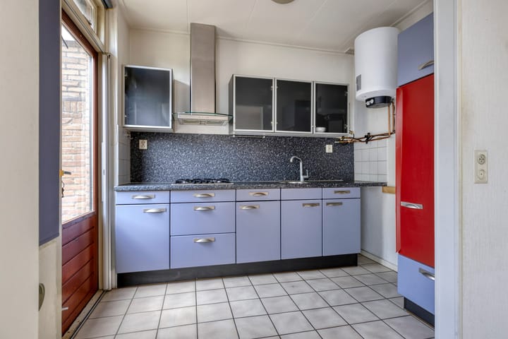 Photo 11 of Willem Santemastraat 3