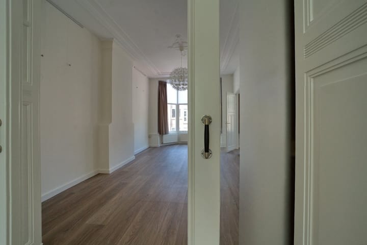 Foto 6 van Van Bleiswijkstraat 54