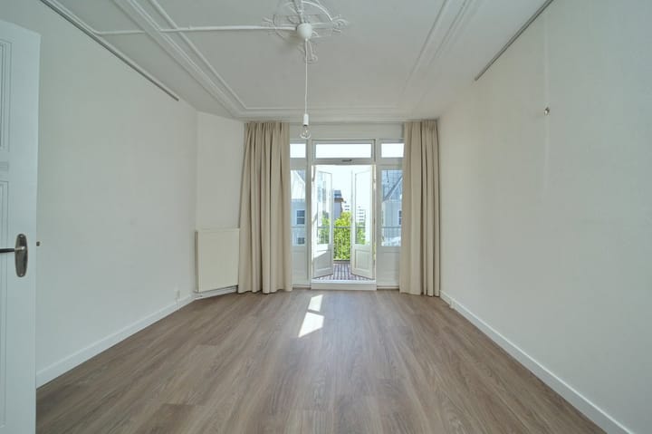 Foto 8 van Van Bleiswijkstraat 54