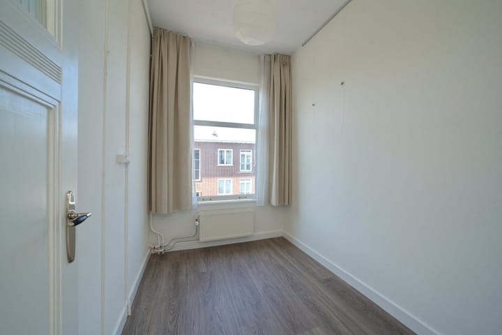 Foto 14 van Van Bleiswijkstraat 54