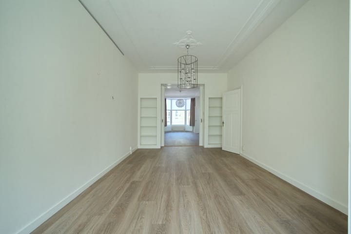 Foto 15 van Van Bleiswijkstraat 54