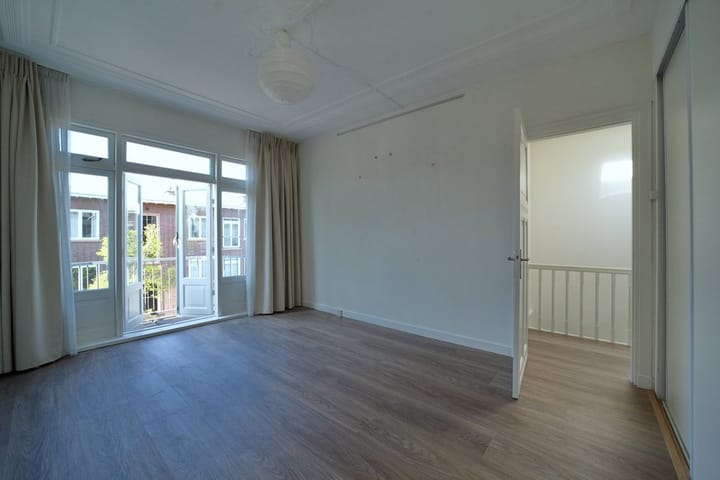 Foto 19 van Van Bleiswijkstraat 54