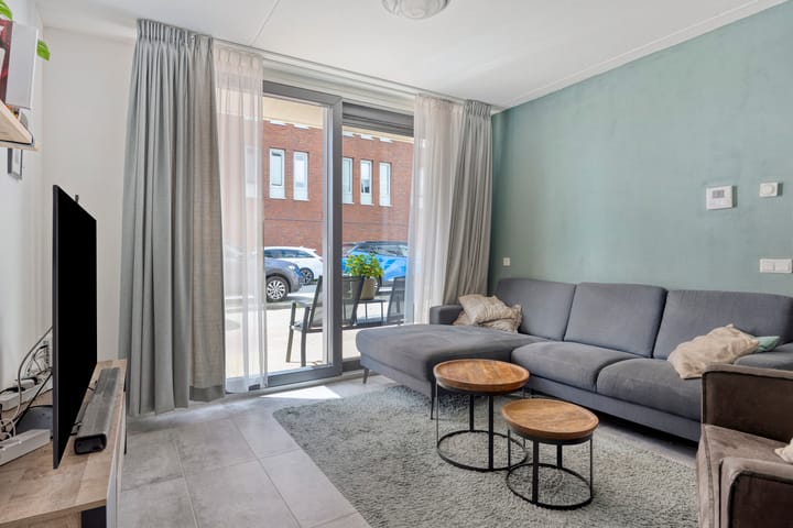 Foto 2 van Amerigo Vespucciweg 54