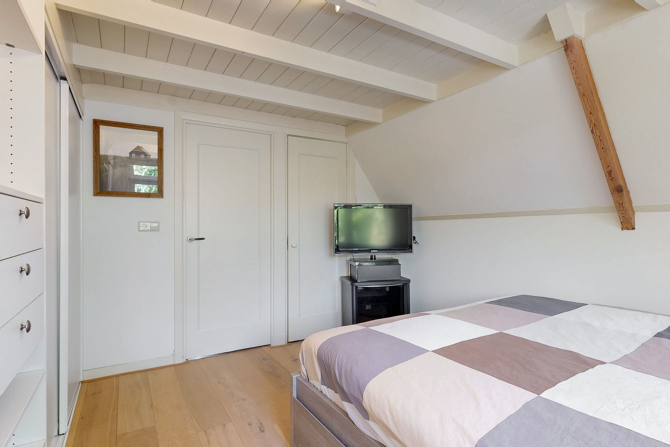 Foto 15 van Munnickenveld 8