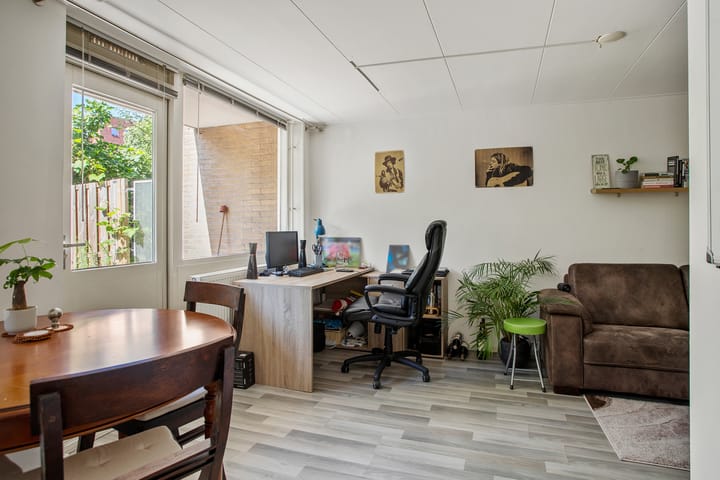 Photo 8 of Vogelsanglaan 7