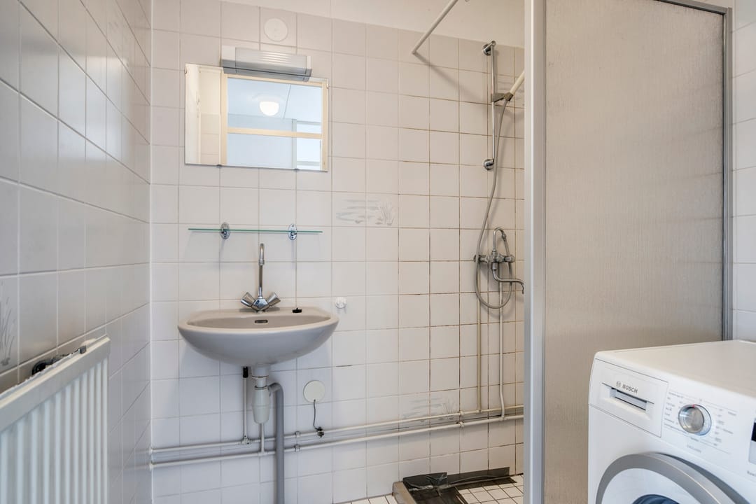 Foto 16 van Bovenkerkseweg 4-D