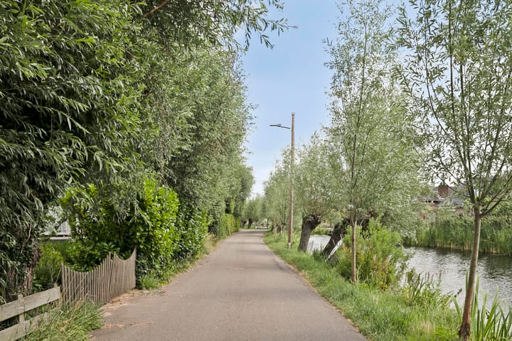 Foto 20 van Bovenkerkseweg 4-D