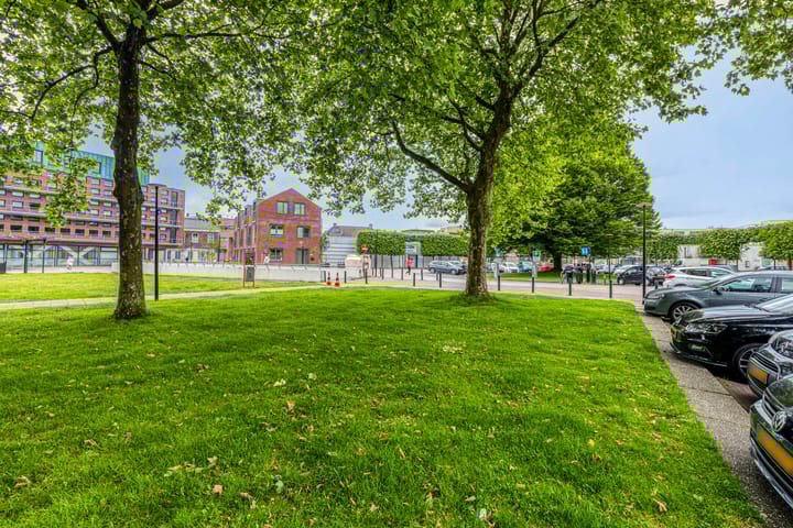 Foto 24 van Rolderstraat 40