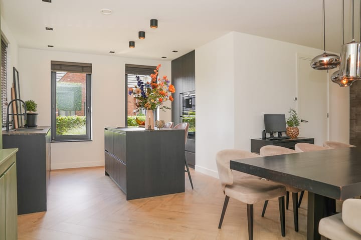 Foto 23 van Munnikebeekhof 1