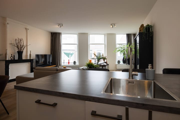 Foto 11 van Achterom 42-B