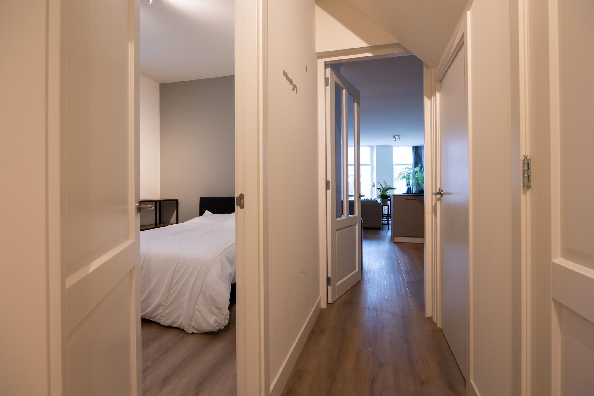 Foto 12 van Achterom 42-B