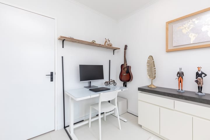 Photo 33 of Ernest Waltonstraat 5