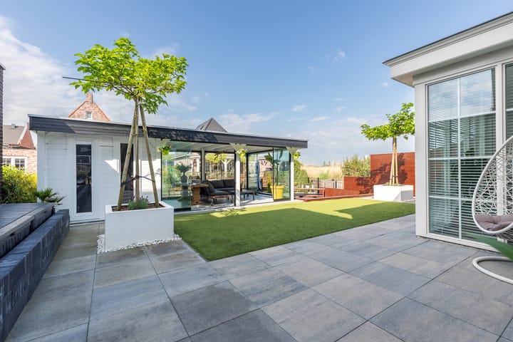 Photo 36 of Ernest Waltonstraat 5