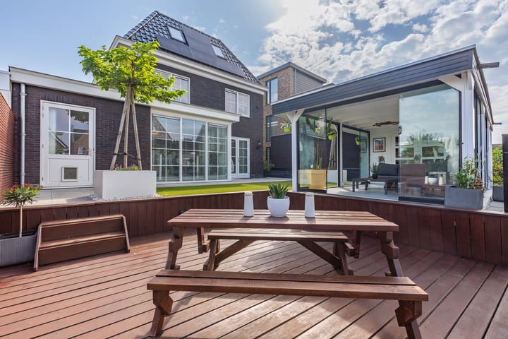 Photo 41 of Ernest Waltonstraat 5