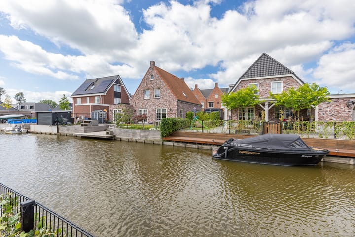 Photo 43 of Ernest Waltonstraat 5