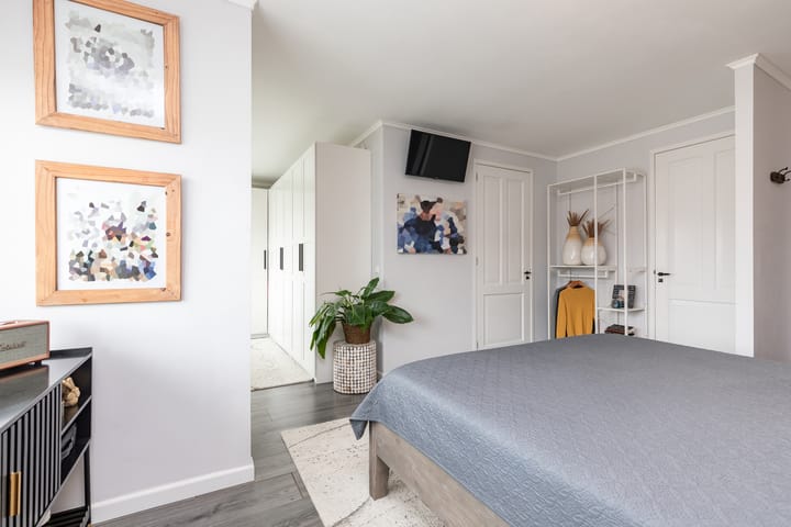 Photo 54 of Ernest Waltonstraat 5